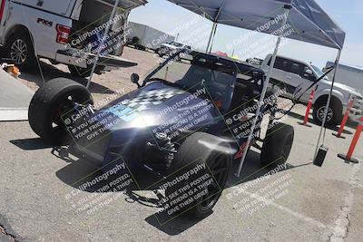 media/May-31-2025-CalClub SCCA (Sat) [[2c1a04e1ee]]/Around the Pits/